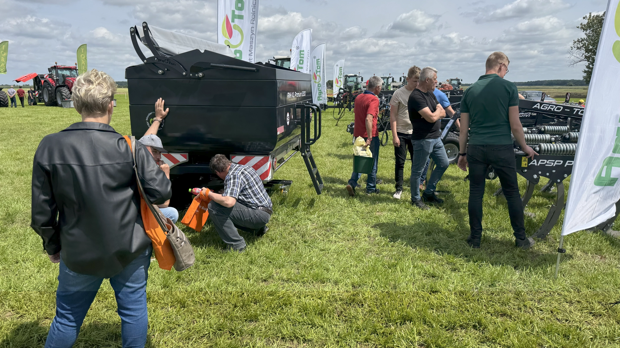 Agro-Tom na Dniach Pola w Szelejewie – nowoczesne rozwiązania w rolnictwie 2025