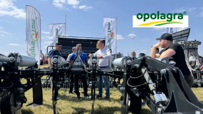 Opolagra 2025 - targi rolnicze maszyn rolniczych Agro-Tom okładka