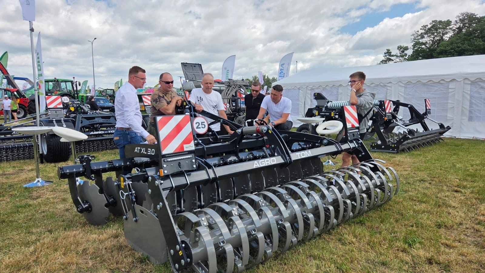 Agro-Tom Szepietowo 2025 - Maszyny dla rolnictwa