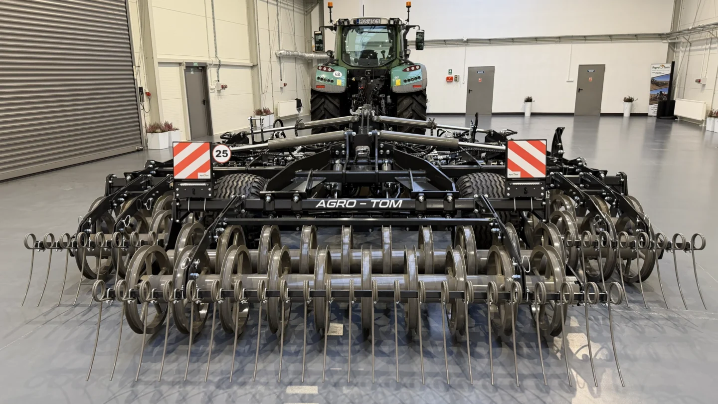 Agro-Tom brona talerzowa 5m 140 KM